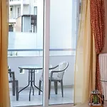 Port View Apartment